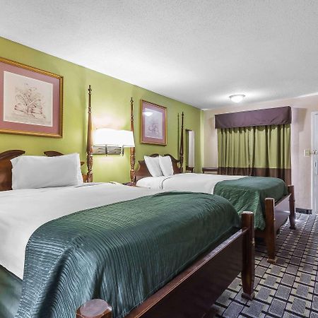 Rodeway Inn Augusta Bagian luar foto
