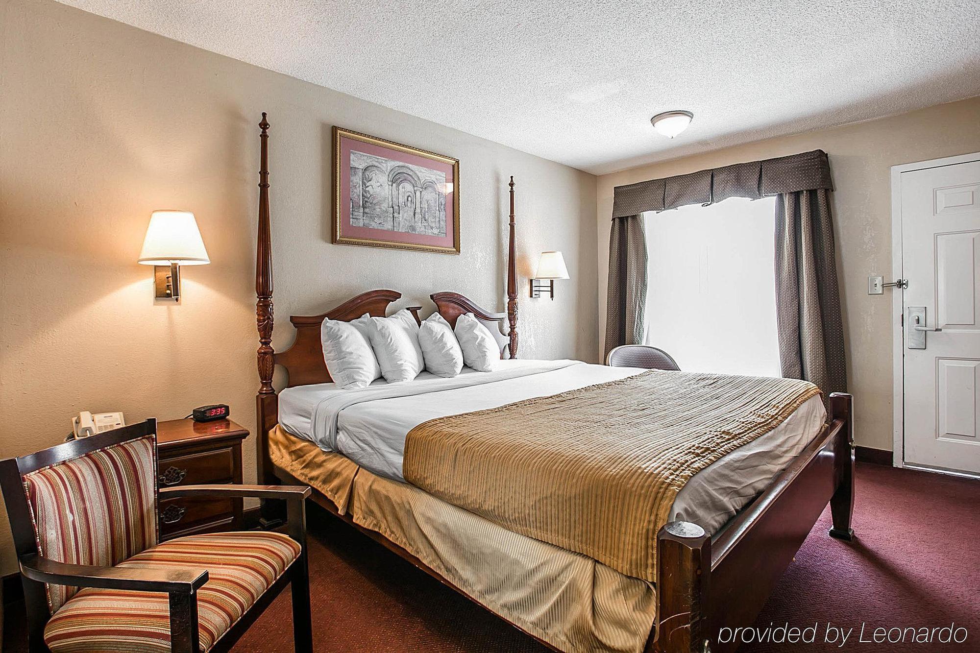 Rodeway Inn Augusta Bagian luar foto